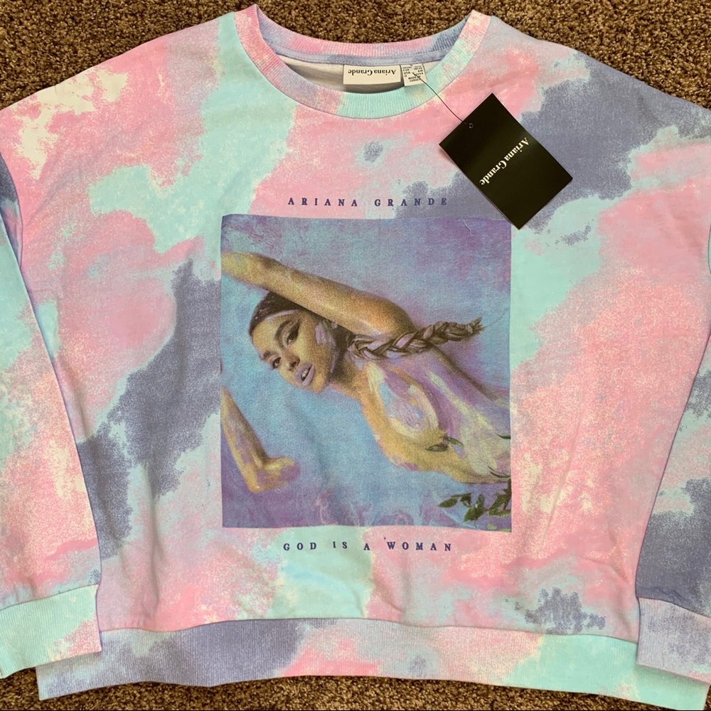 NEW Ariana Grande Sweetener GIAW Crewneck - Picture 2 of 8